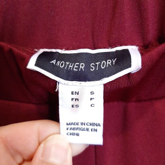 3/$20 Another Story Burgundy Ruched Ankle Pants Womens Size Small Red - Picture 12 of 13